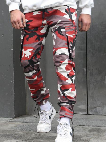 Pantaloni cargo cu buzunare cu model camuflaj Madmext roșu