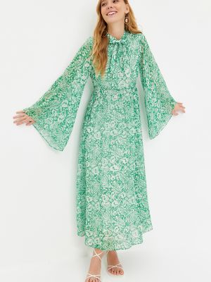 Pletena večerna obleka iz šifona s cvetličnim vzorcem Trendyol zelena