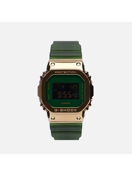 Часы Casio зеленые