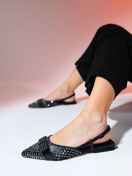 Saténové sandále bez podpätku Luvishoes čierna