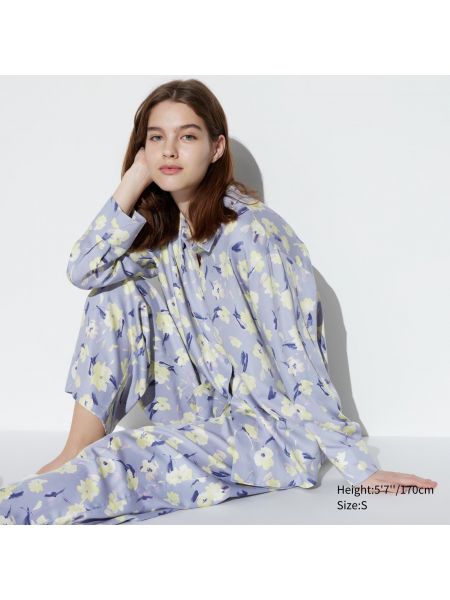 Атласная пижама в цветочек с принтом Uniqlo синяя