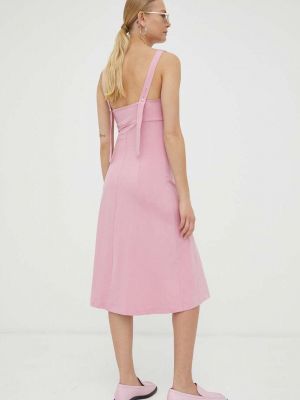 Testhezálló mini ruha Remain rózsaszín