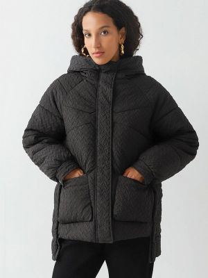 Утепленная демисезонная куртка Mitica Luna черная
