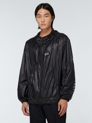 Яке Moncler Genius