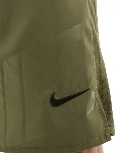 Шорты Nike хаки
