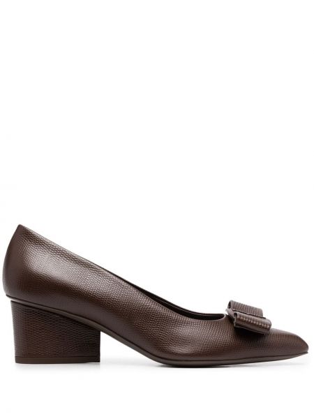 Pumps med rosetter Ferragamo brun