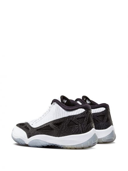 Sneakersy Jordan 11 Retro