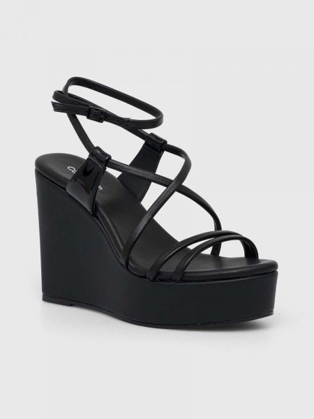 Kožne sandale s punim potplatom Calvin Klein crna