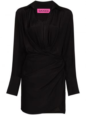 Černé koktejlové šaty s výstřihem do v Gauge81