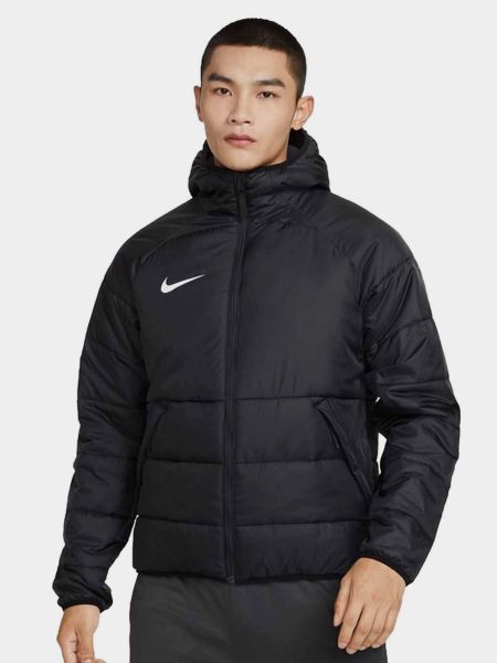 Чорна куртка Nike