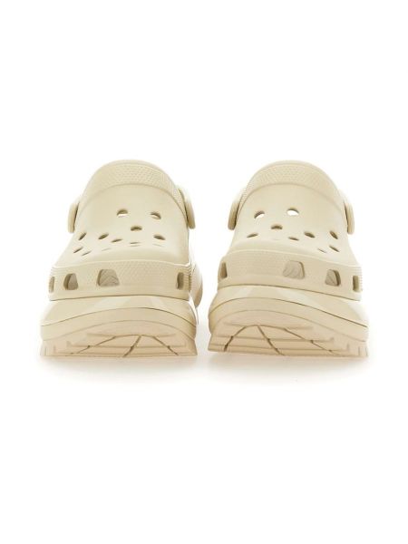Calzado Crocs beige