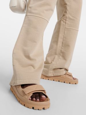 Prošívané kožené sandály Prada béžové