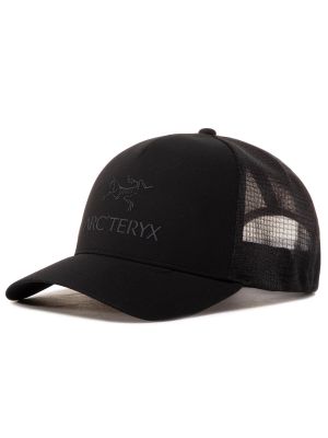 Черная шапка Arcteryx