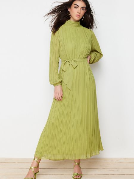 Πλισέ φόρεμα από σιφόν Trendyol πράσινο
