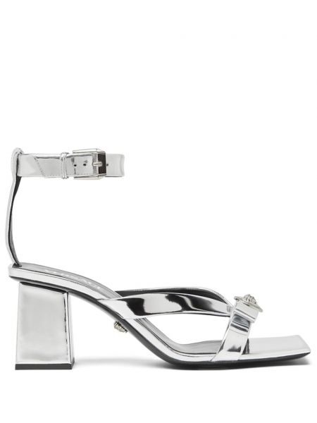 Usnjene sandali Versace srebrna