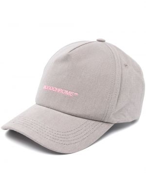 Едноцветна памучна шапка с козирки бродирана Monochrome