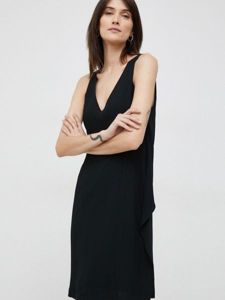 Черное платье мини Emporio Armani