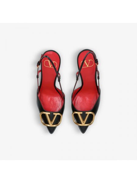 Кожаные туфли с острым носком Valentino Garavani черные