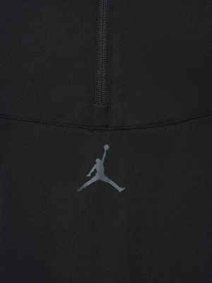 Dzseki Nike fekete