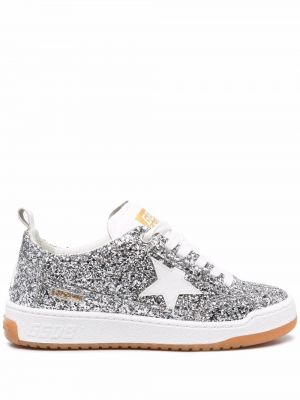 Sneakers med stjärnmönster Golden Goose