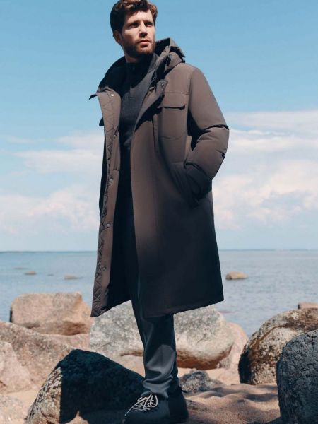 Черное пальто Baon