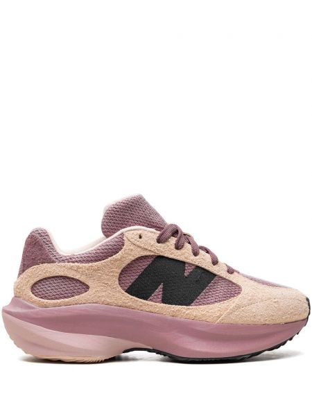 Baskets New Balance FuelCell rose