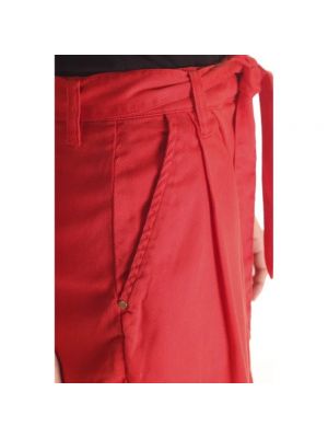 Pantalones cortos Guess rojo
