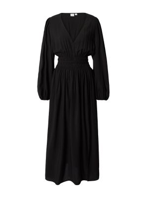 Dlouhé šaty Gap čierna