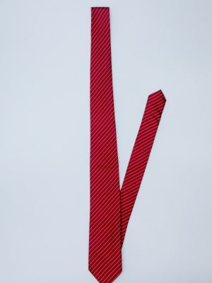 Красный галстук Pierre Cardin