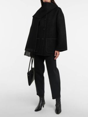 Шерстяная куртка с вышивкой TotÊme черная