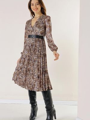 Πλισέ σατέν φόρεμα με μοτίβο φίδι By Saygı