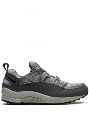 Tenisky Nike Huarache šedé