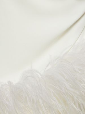 Krepové dlouhé šaty s perím 16arlington biela