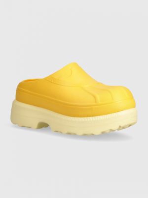 Pantofle na platformě Sorel žluté