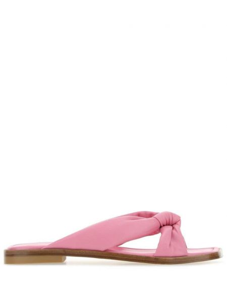 Ev terlik Stuart Weitzman pembe