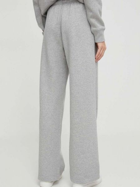 Sportovní kalhoty s potiskem Polo Ralph Lauren šedé