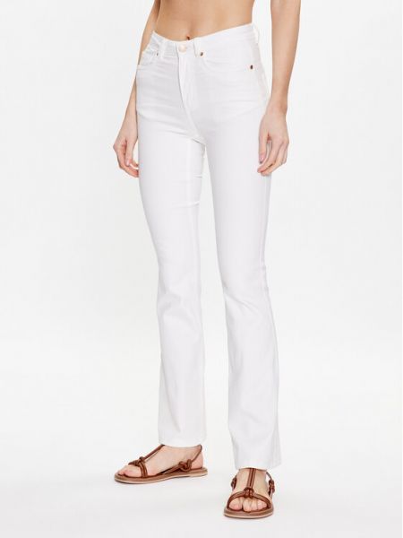 Белые джинсы Silvian Heach