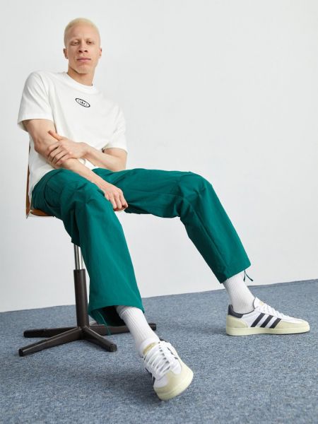 Spodnie cargo Adidas Originals zielone