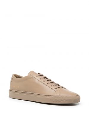 Tennised Common Projects pruun