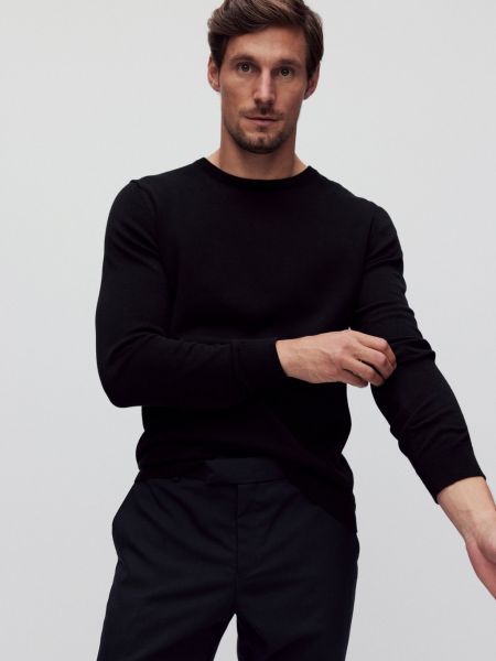 Трикотажный свитер Black черный