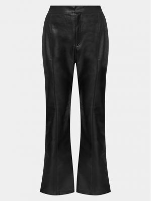 Rovné kalhoty z imitace kůže Gina Tricot černé