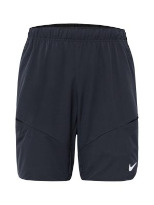 Pantaloni scurți