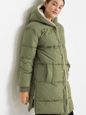 Зимнее пальто bonprix зеленый