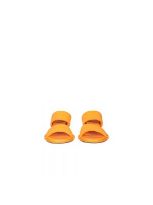 Calzado Miista naranja