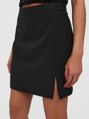 Приталенная юбка мини Vero Moda черная