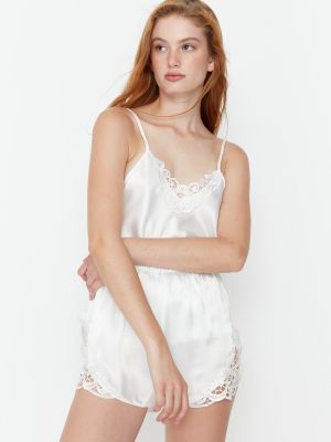 Сатенена пижама с дантела Trendyol бяло