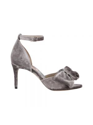 Aksamitne sandały Custommade srebrne
