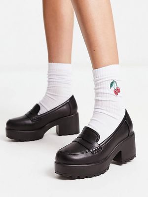 Туфли на каблуке Koi Footwear черные