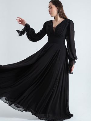Šifonové večerní šaty s výstřihem do v Lafaba černé