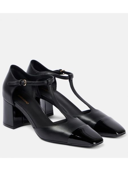 Pumps i läder Ferragamo svart